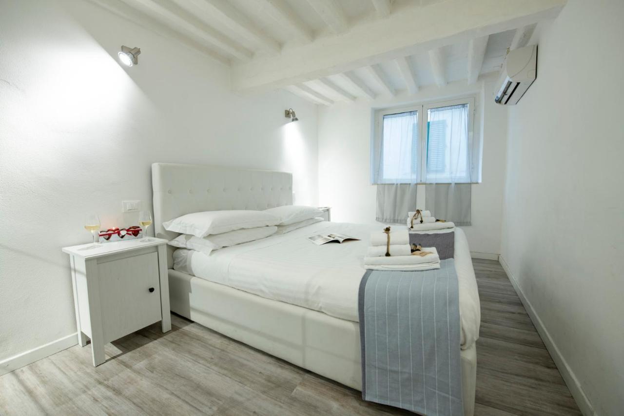 Un Bacio A Firenze Apartment ภายนอก รูปภาพ