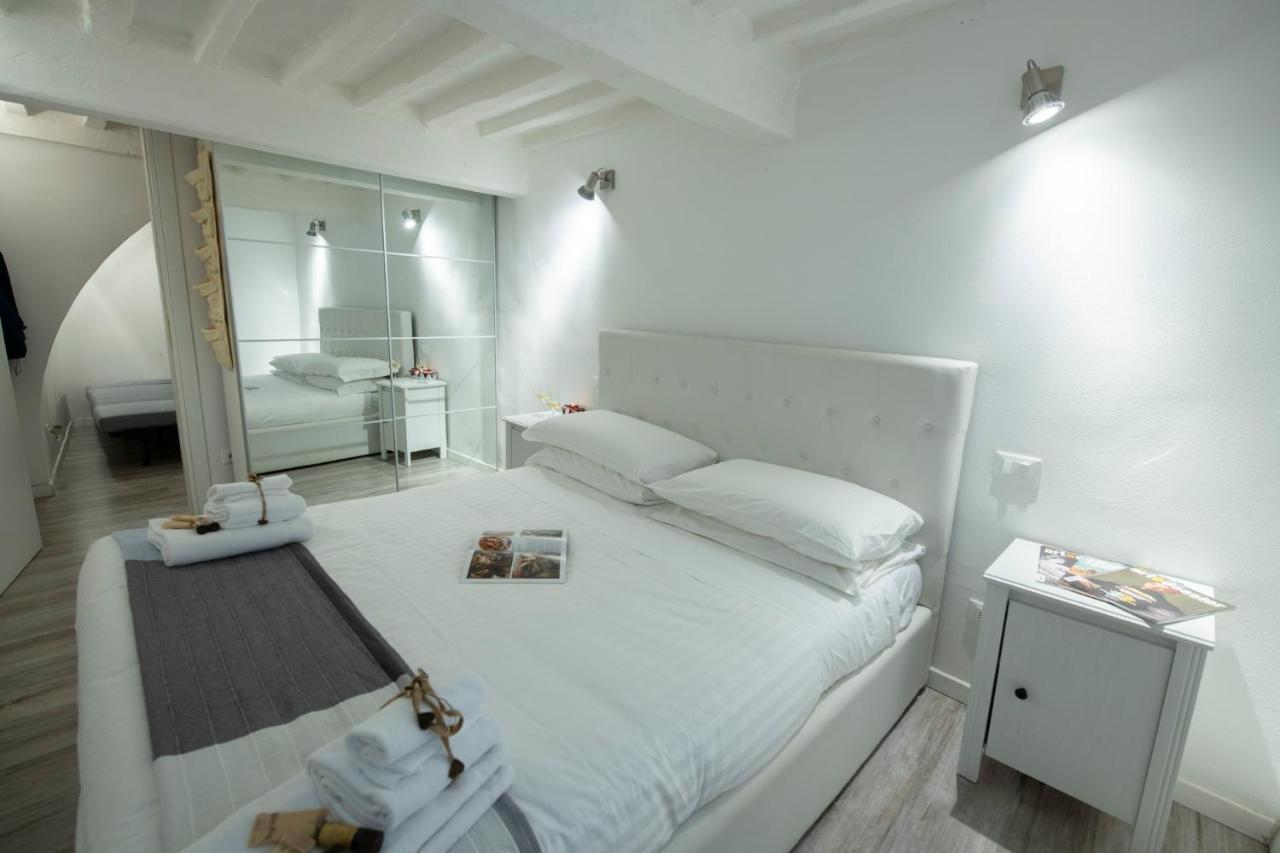 Un Bacio A Firenze Apartment ภายนอก รูปภาพ