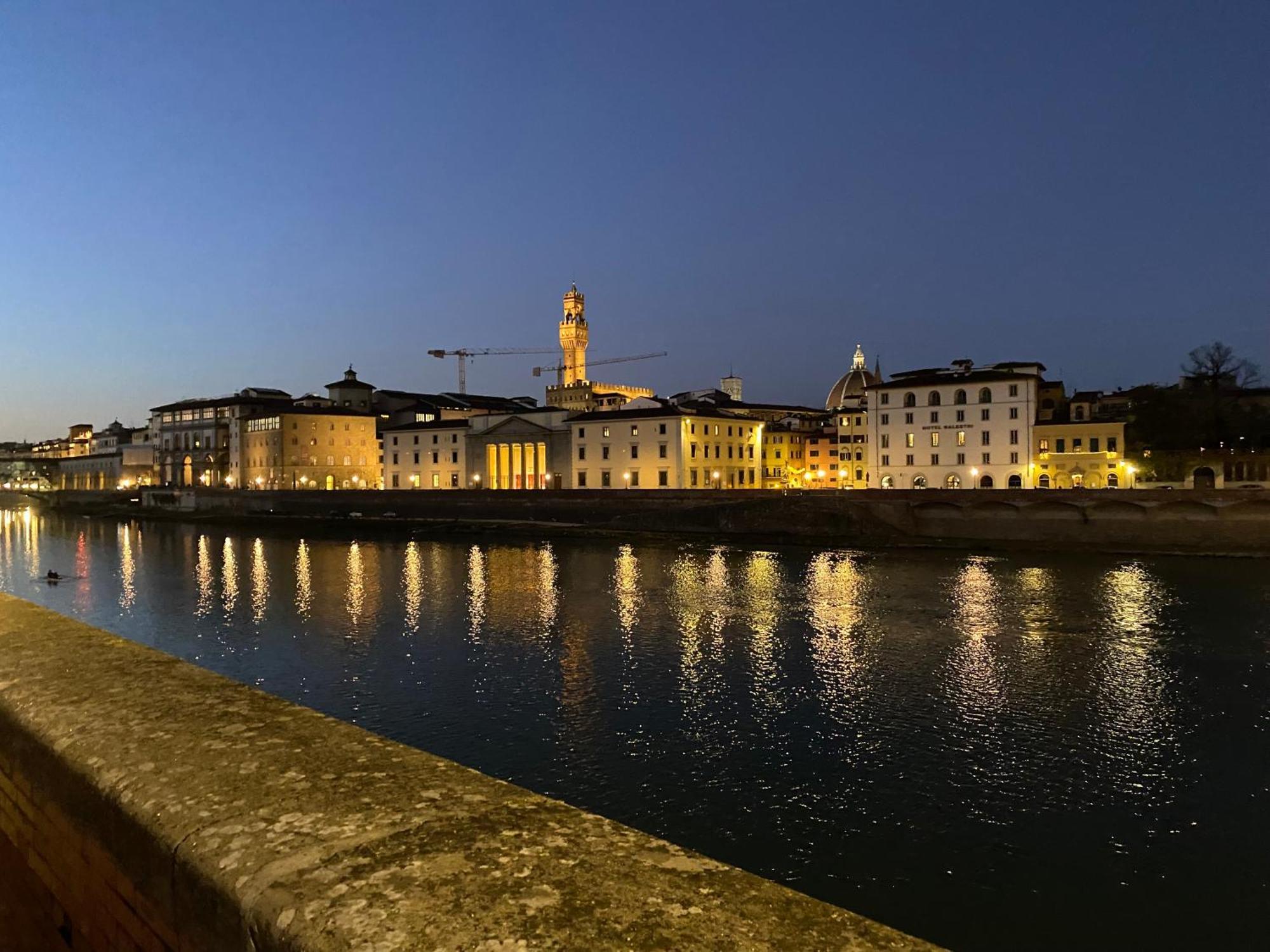 Un Bacio A Firenze Apartment ภายนอก รูปภาพ