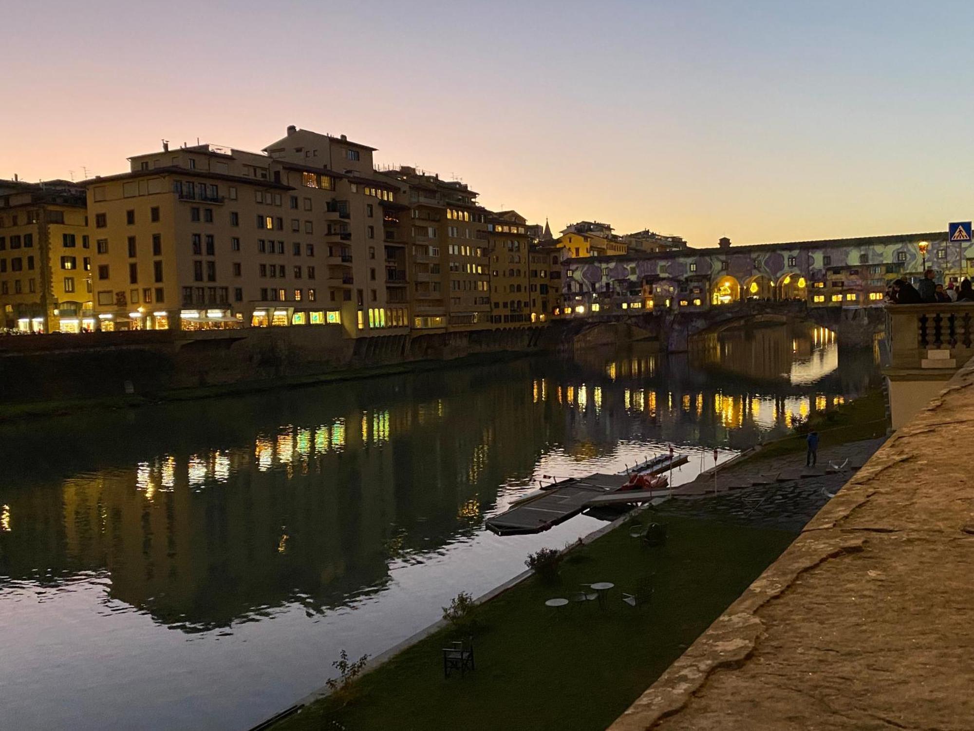 Un Bacio A Firenze Apartment ภายนอก รูปภาพ