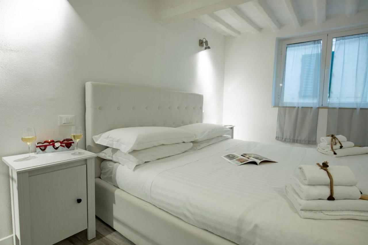 Un Bacio A Firenze Apartment ภายนอก รูปภาพ